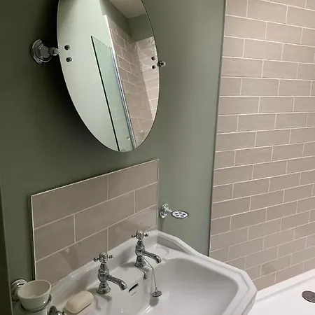 Zajazd The Owl Nr Helmsley, North Yorkshire 2*