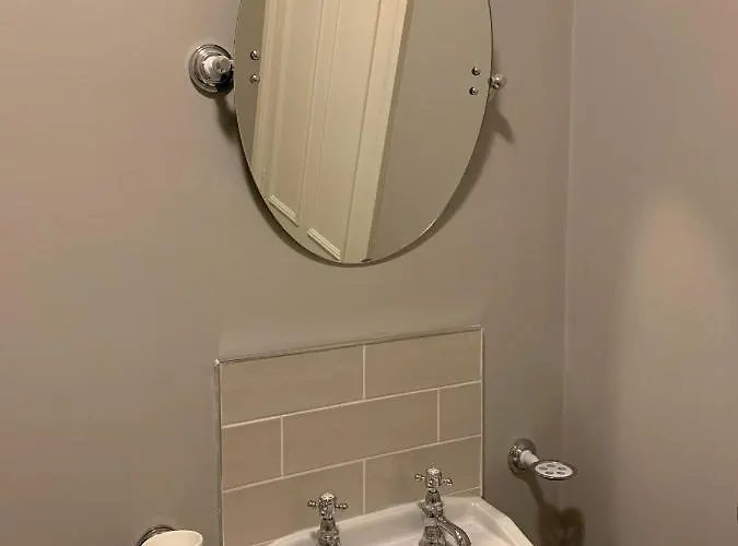 The Owl Nr Helmsley, North Yorkshire 2* Hawnby